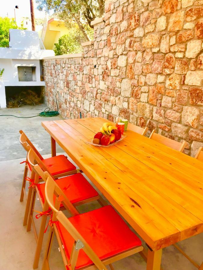Bekos Traditional House Archangelos  Luaran gambar