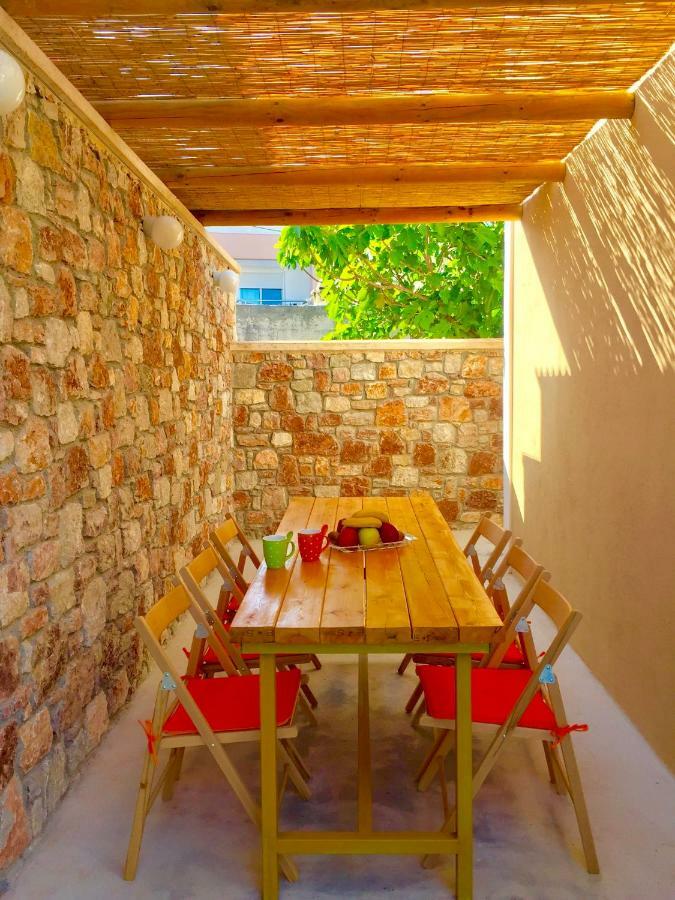 Bekos Traditional House Archangelos  Luaran gambar